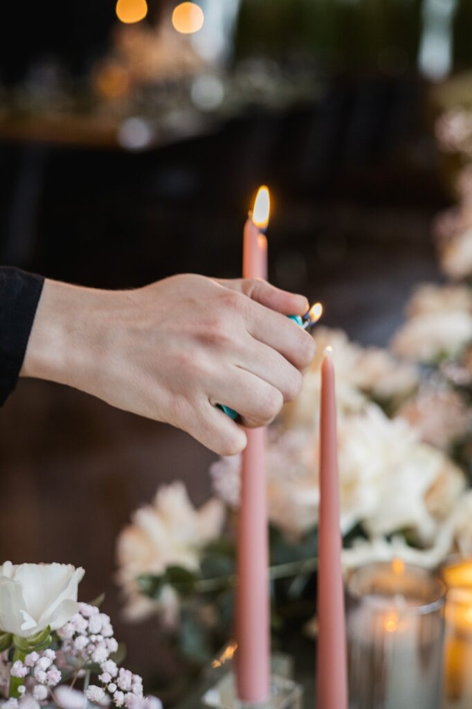 How to Use Candles for Manifestation