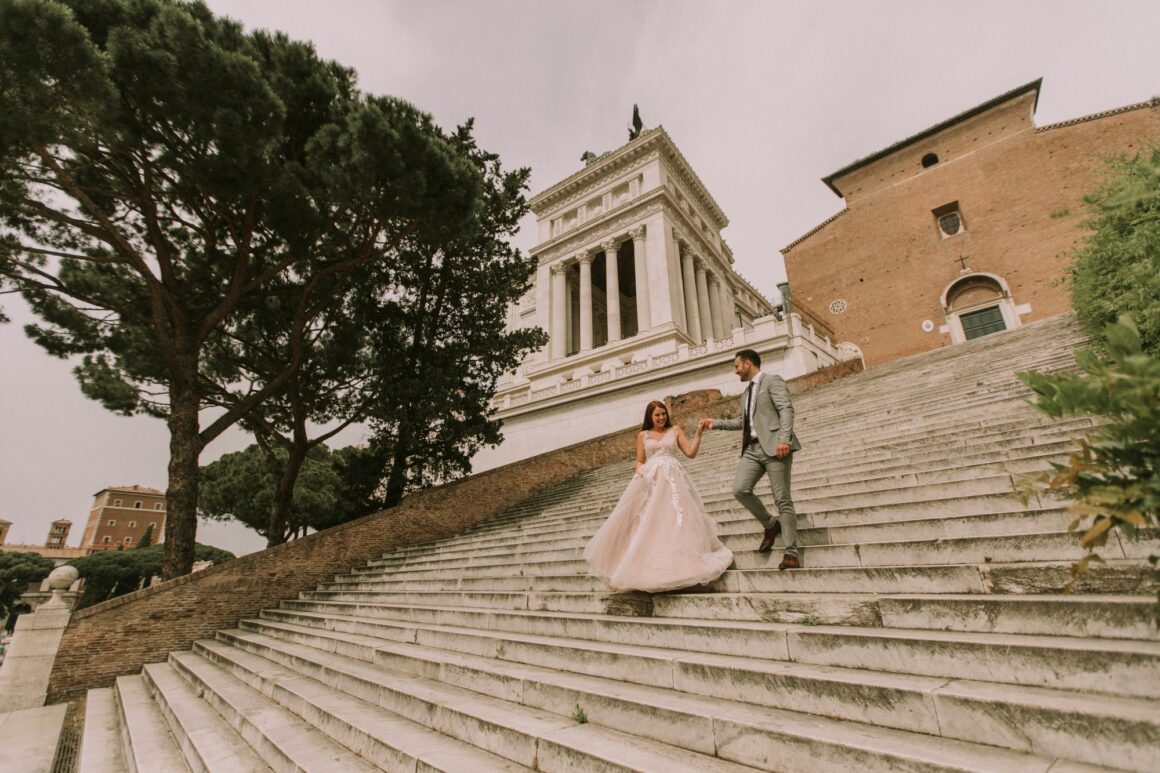 Wedding couple in Rome, Italy