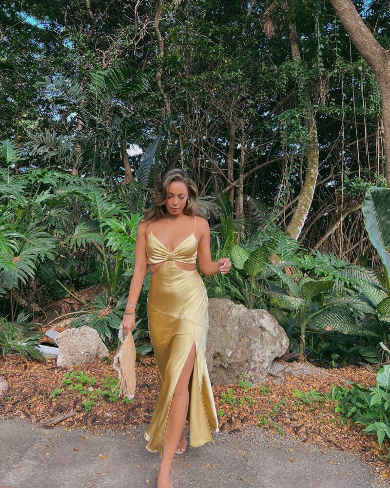 18 Elegant Tropical Wedding Guest Dress Ideas - WithLoveLive