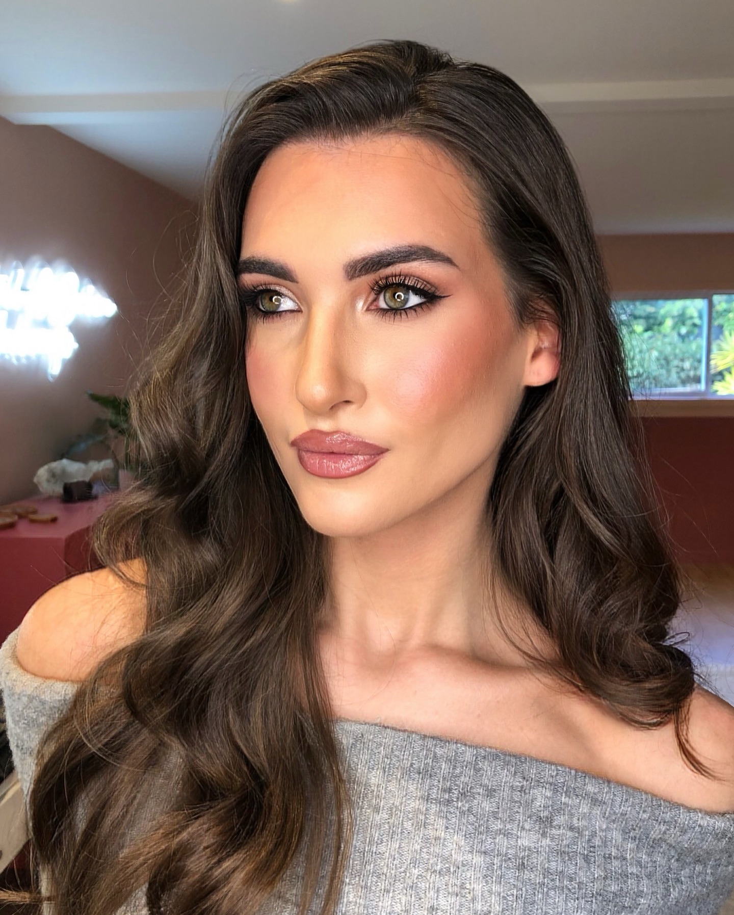 Barely-There Winged Liner