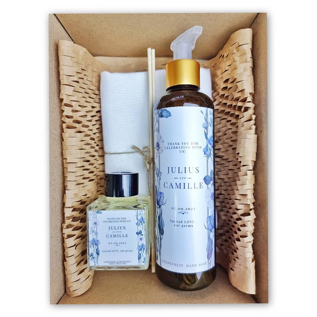 Personalized wedding favors