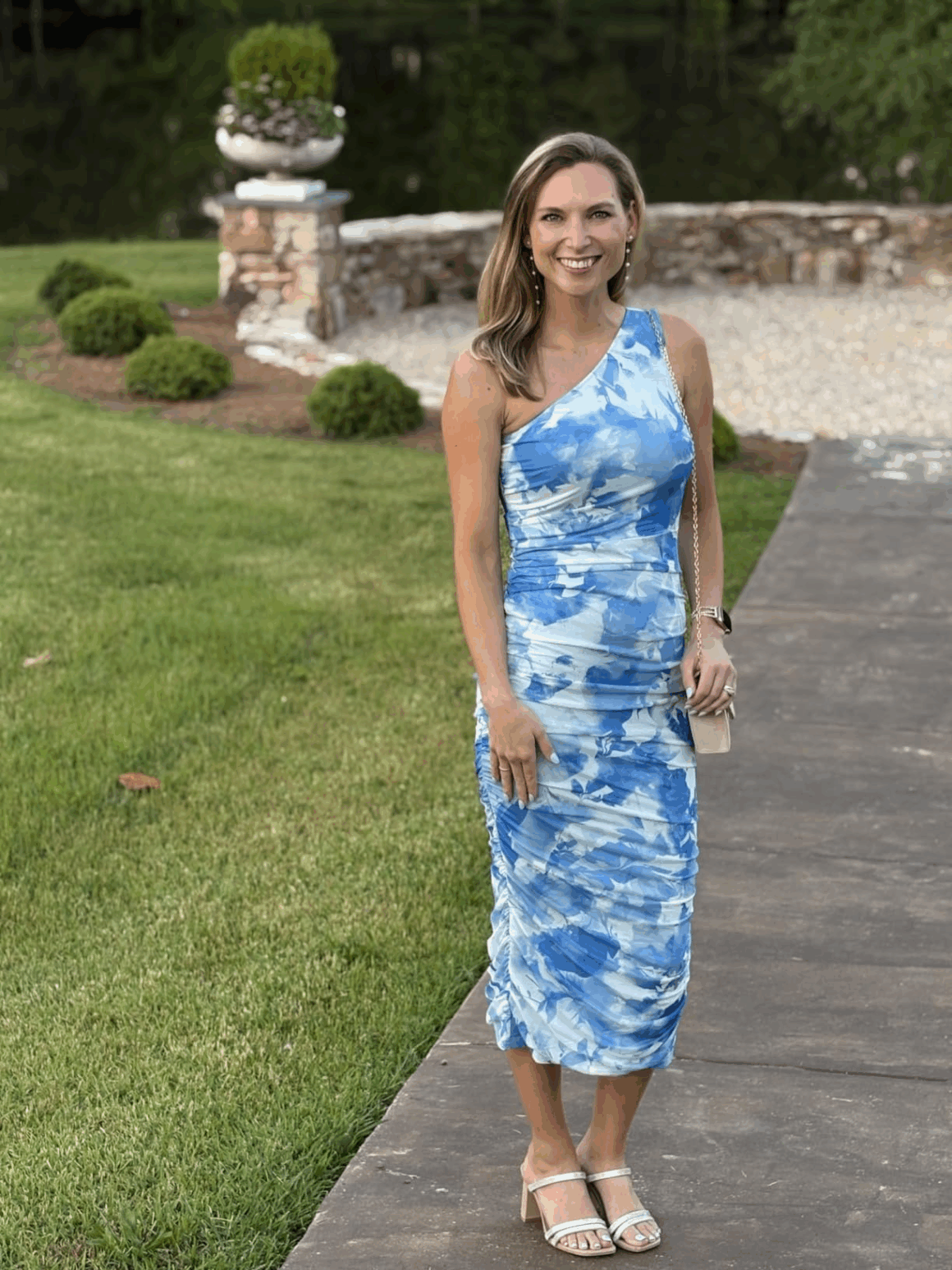 18 Elegant Tropical Wedding Guest Dress Ideas - WithLoveLive