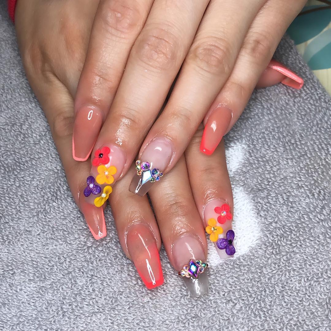 Transparent Tips with Floral Edges