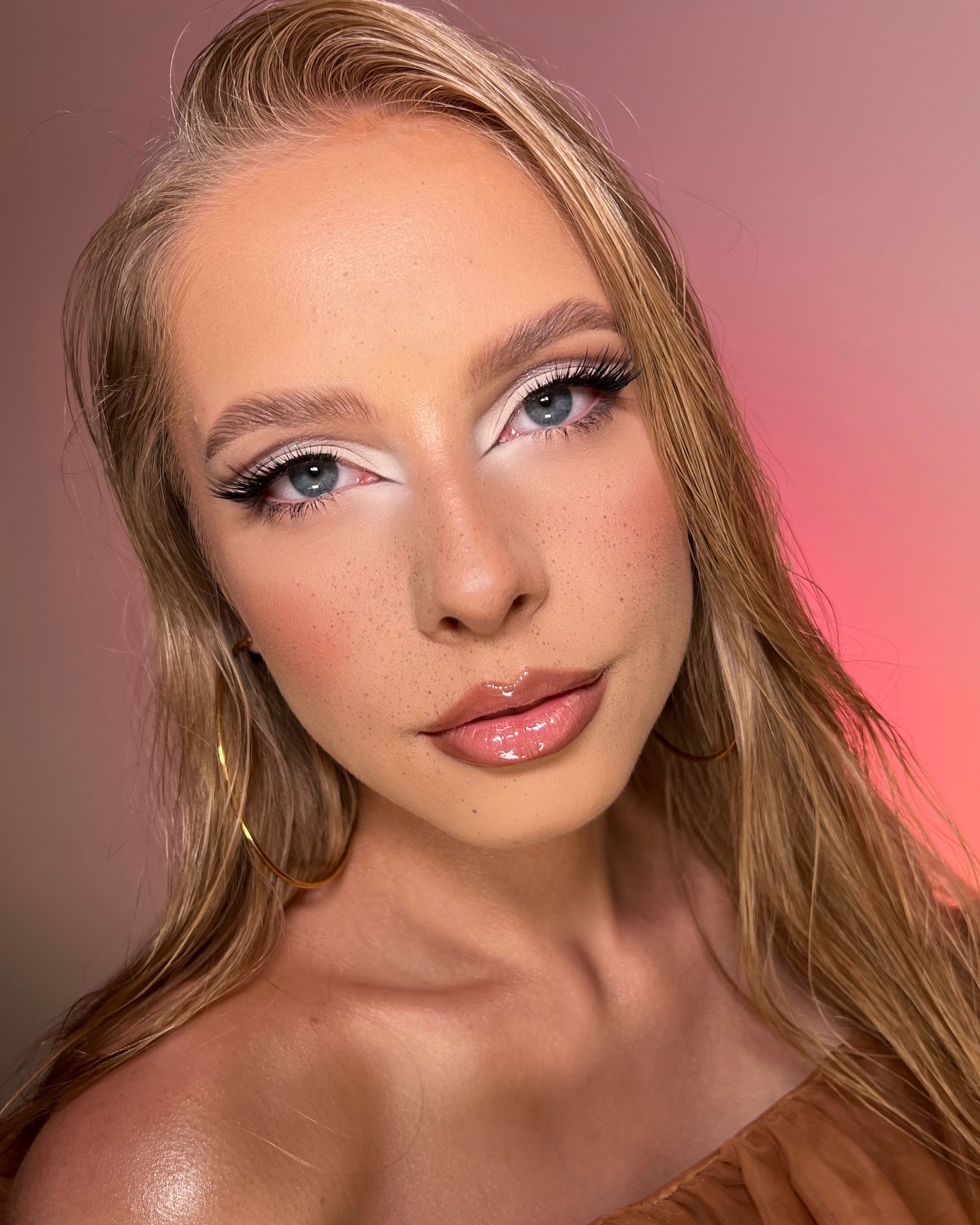 Subtle Freckles on Display