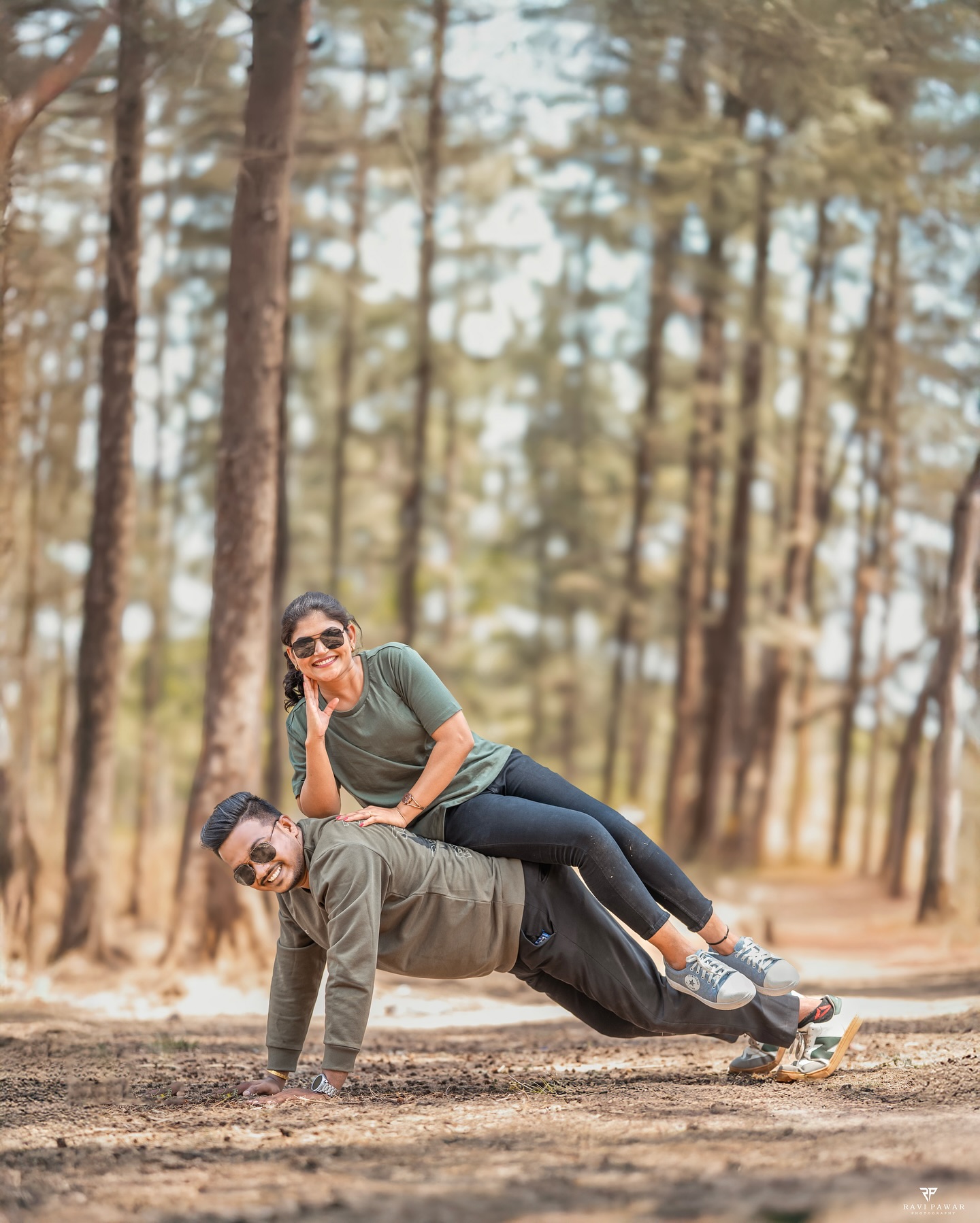 Casual green tee outfits for a cool effect