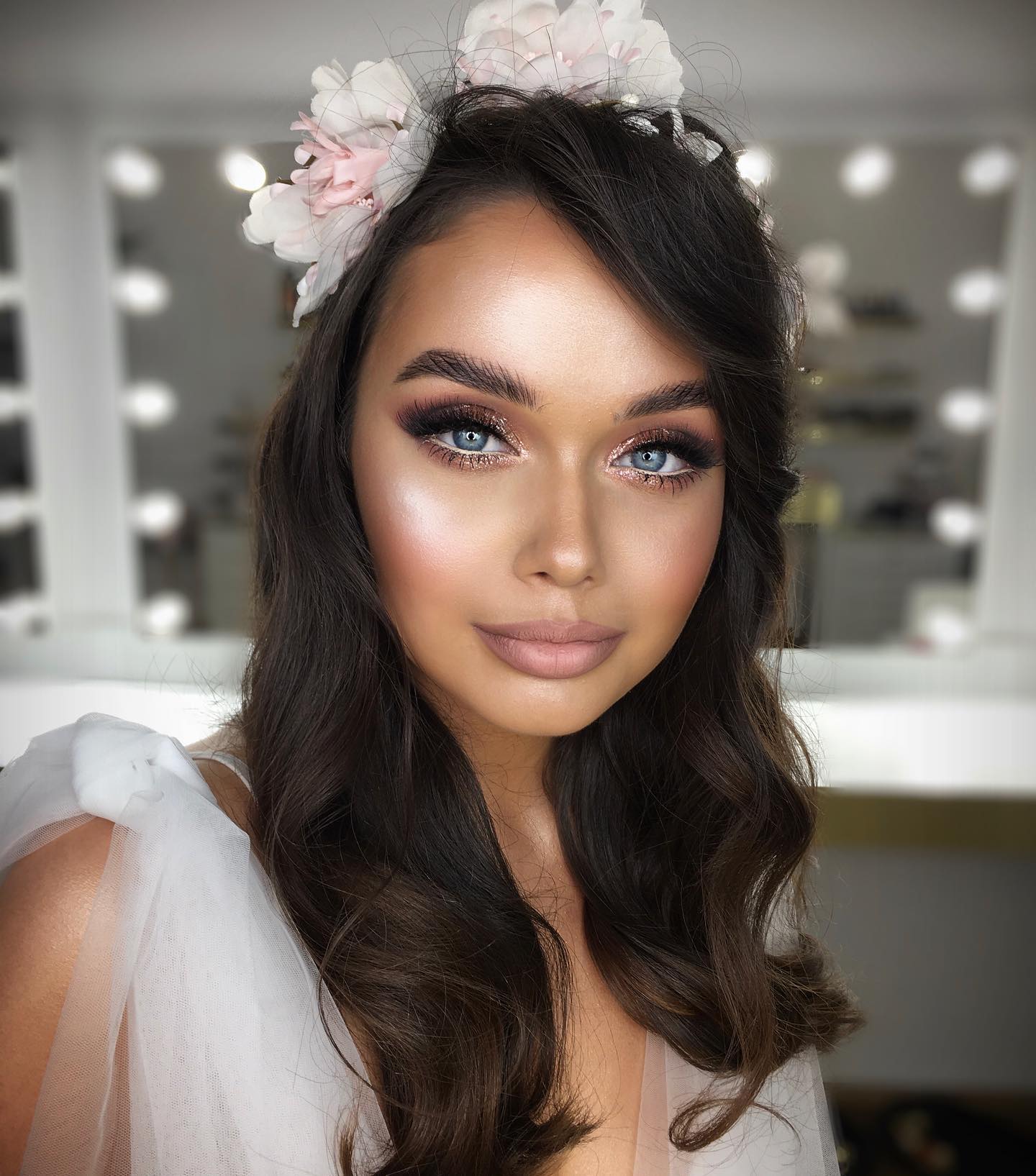 Cute Nude Glow Look