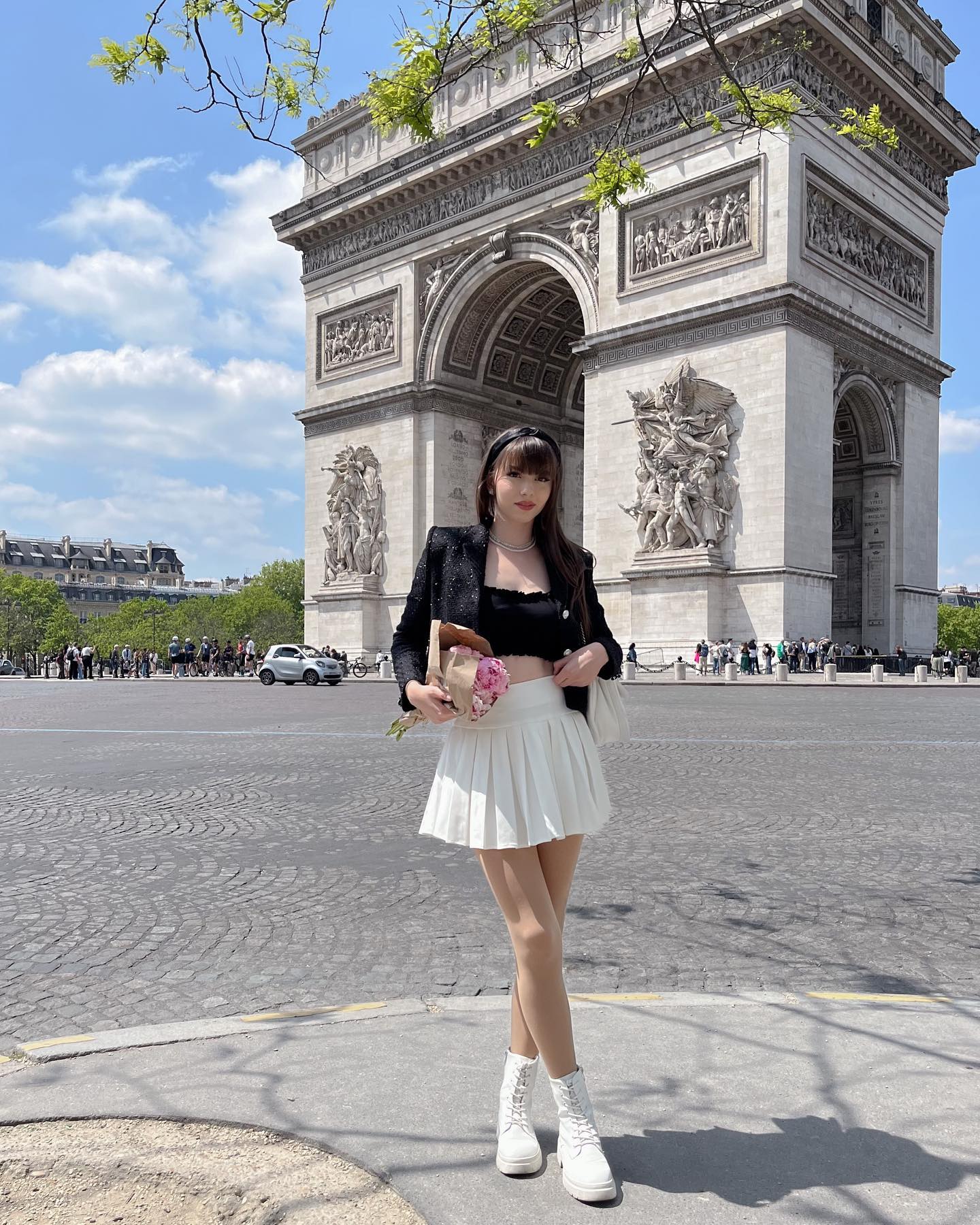 High-Waisted Pleated Mini Skirt