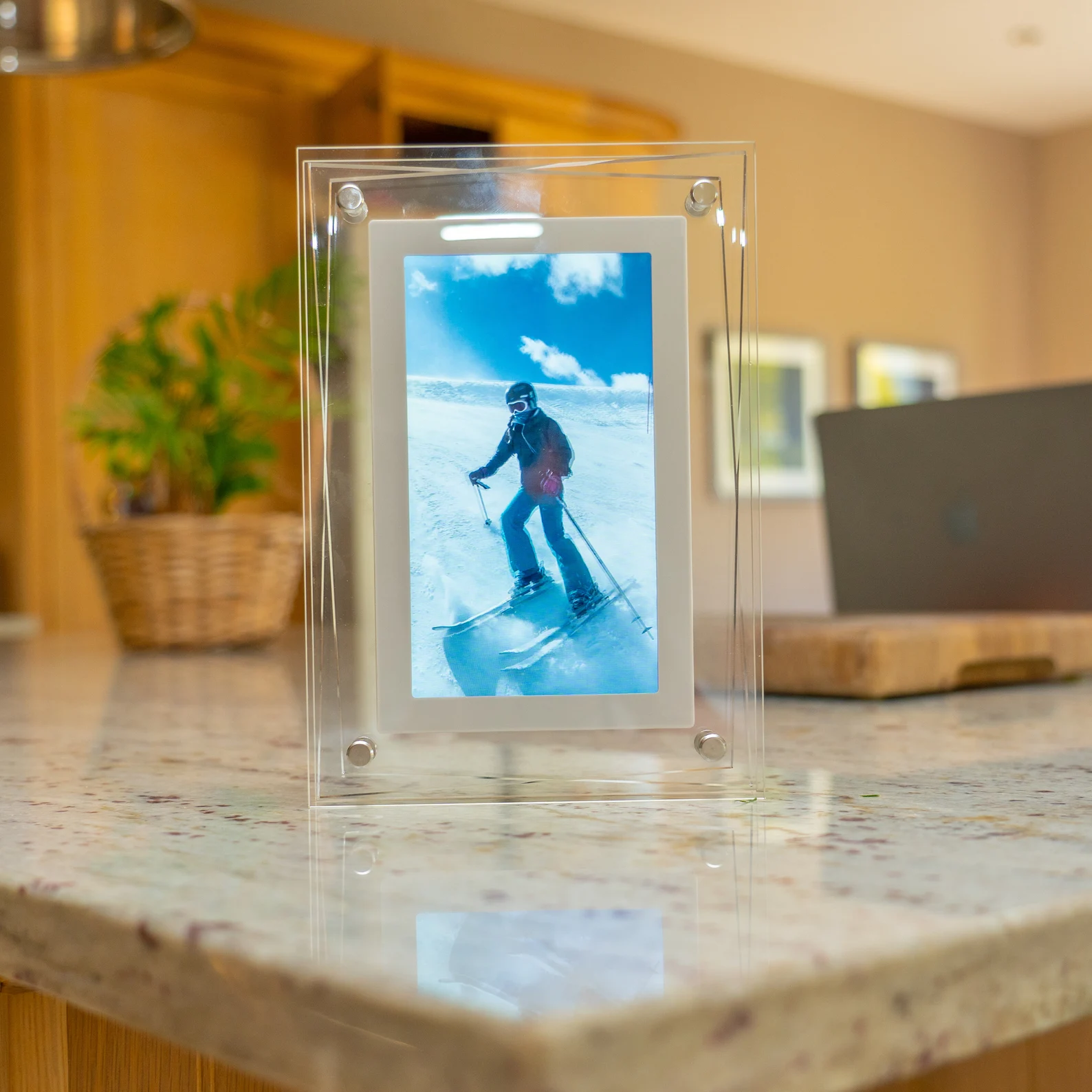 Digital Picture Frame