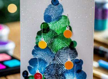 Fingerprint Christmas Tree Card1