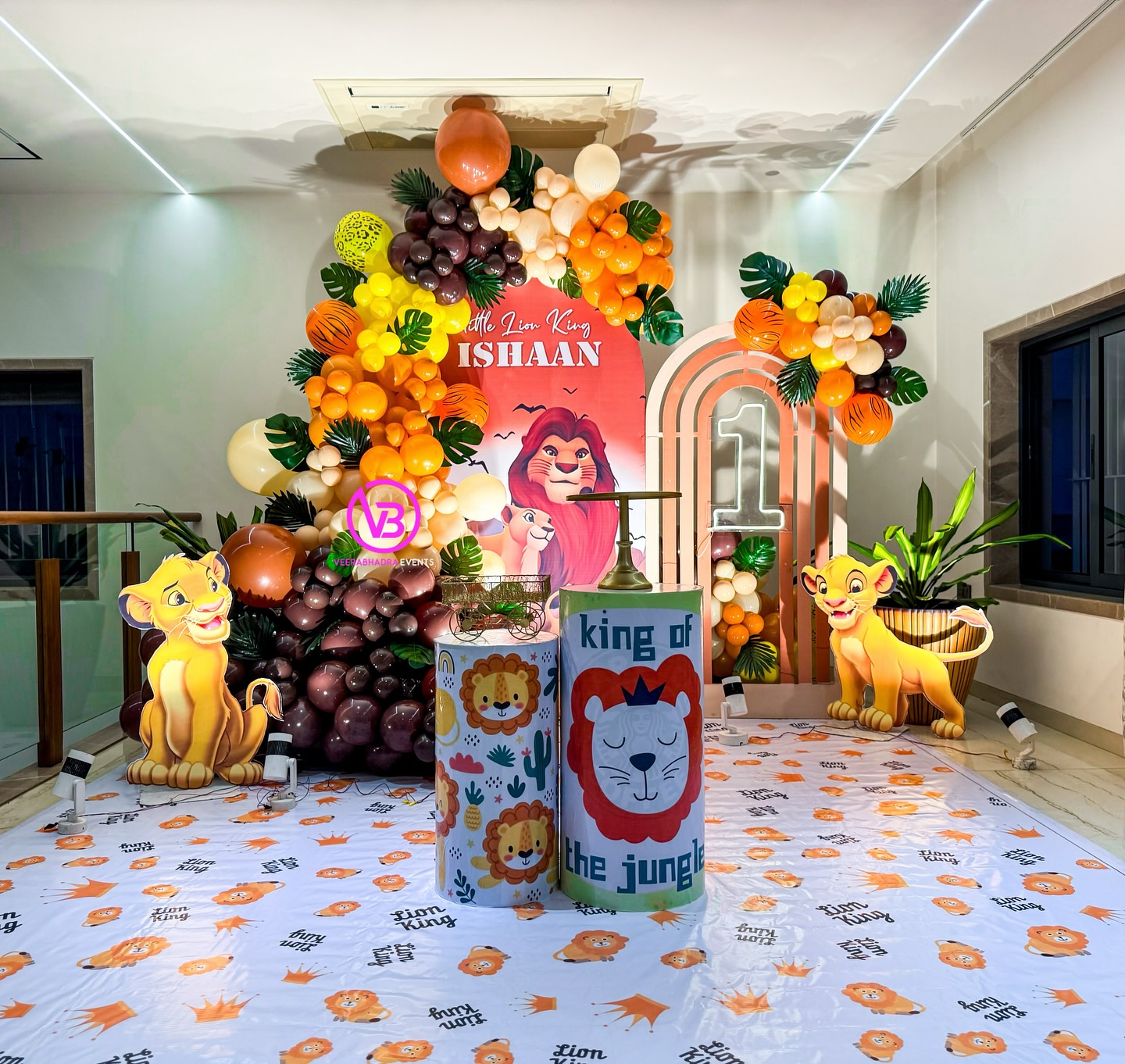 Pride Rock centerpiece with LED spotlights