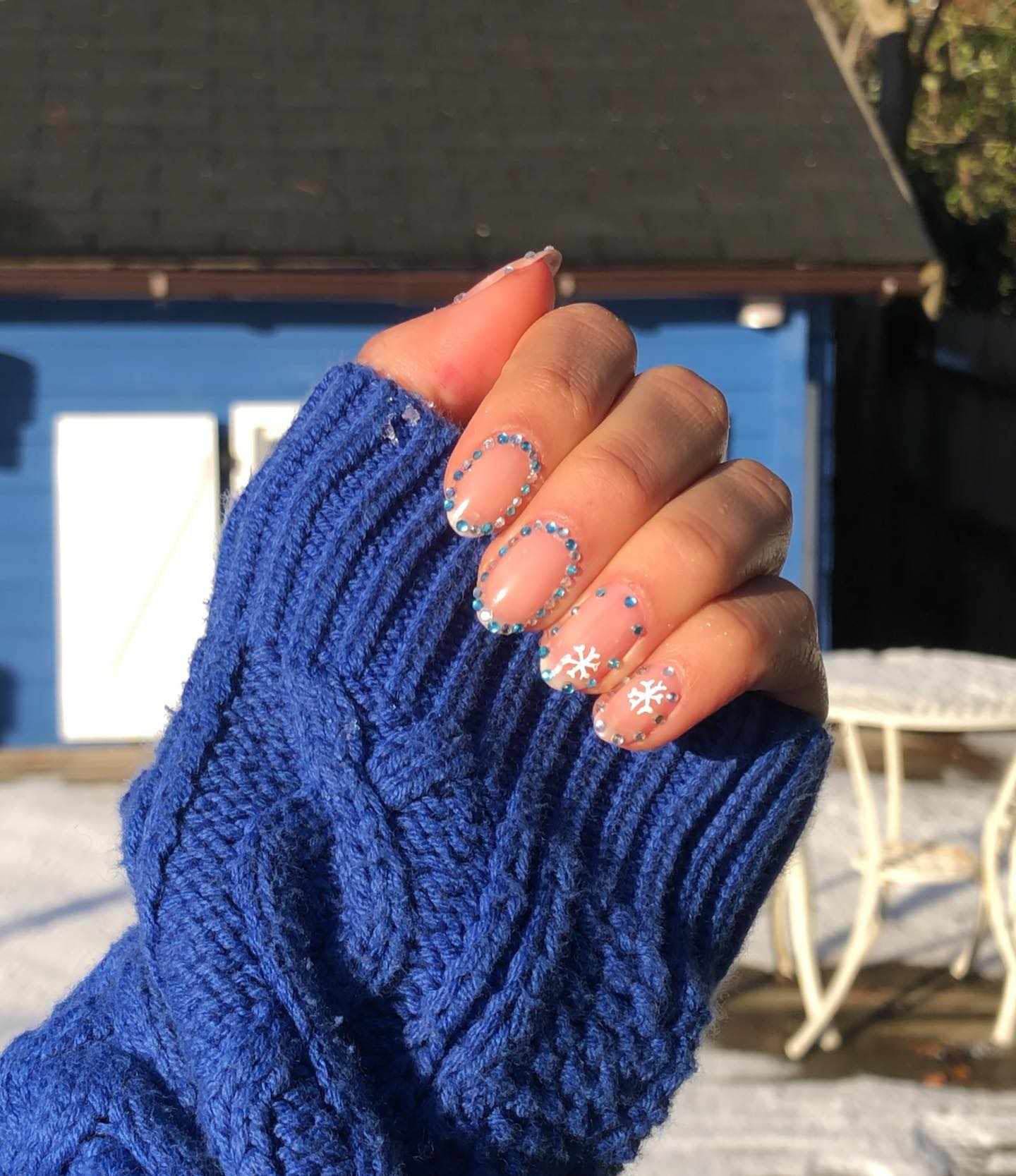Blue Glitter Edge Snowflakes Nails