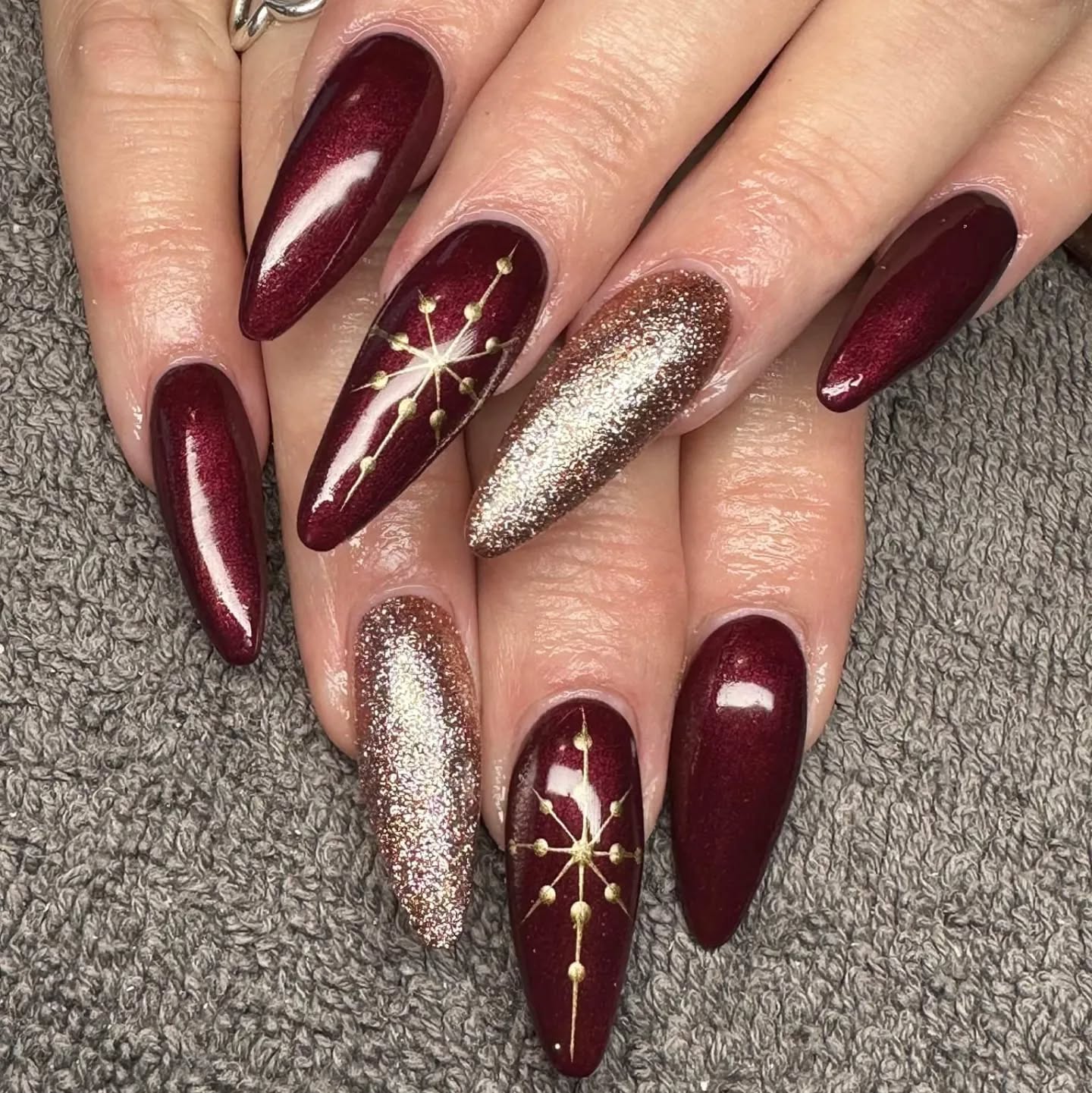 Burgundy Red and Snowflakes Sparkle Nails