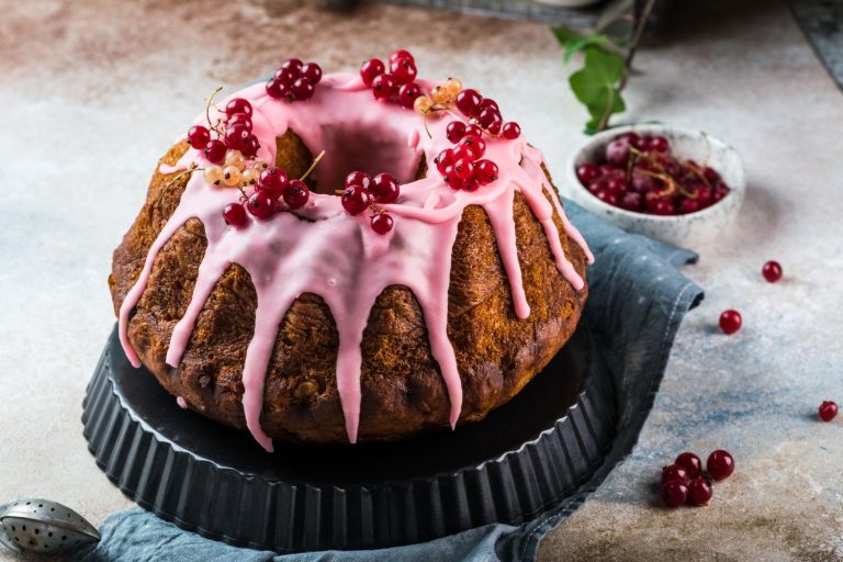 Bundt Cake Decorating Ideas