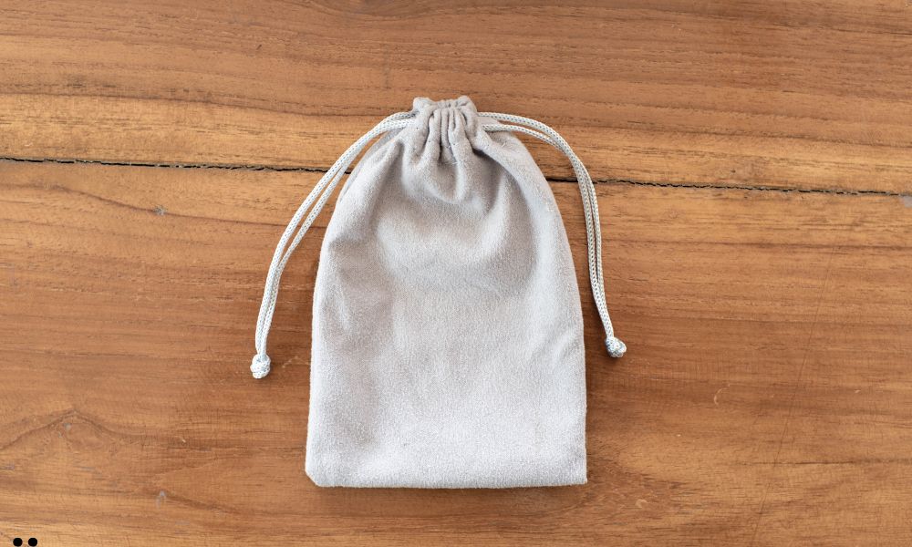 Labeled Pouch