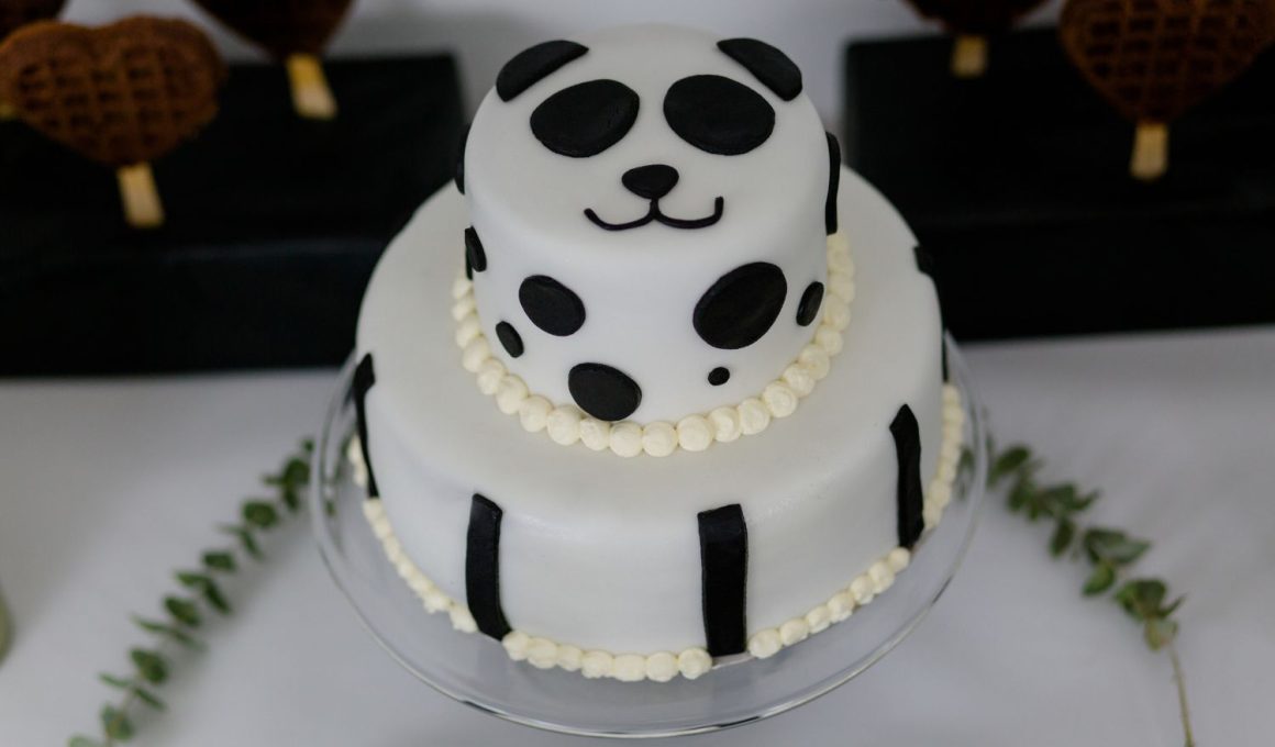Mickey Mouse Cake Design