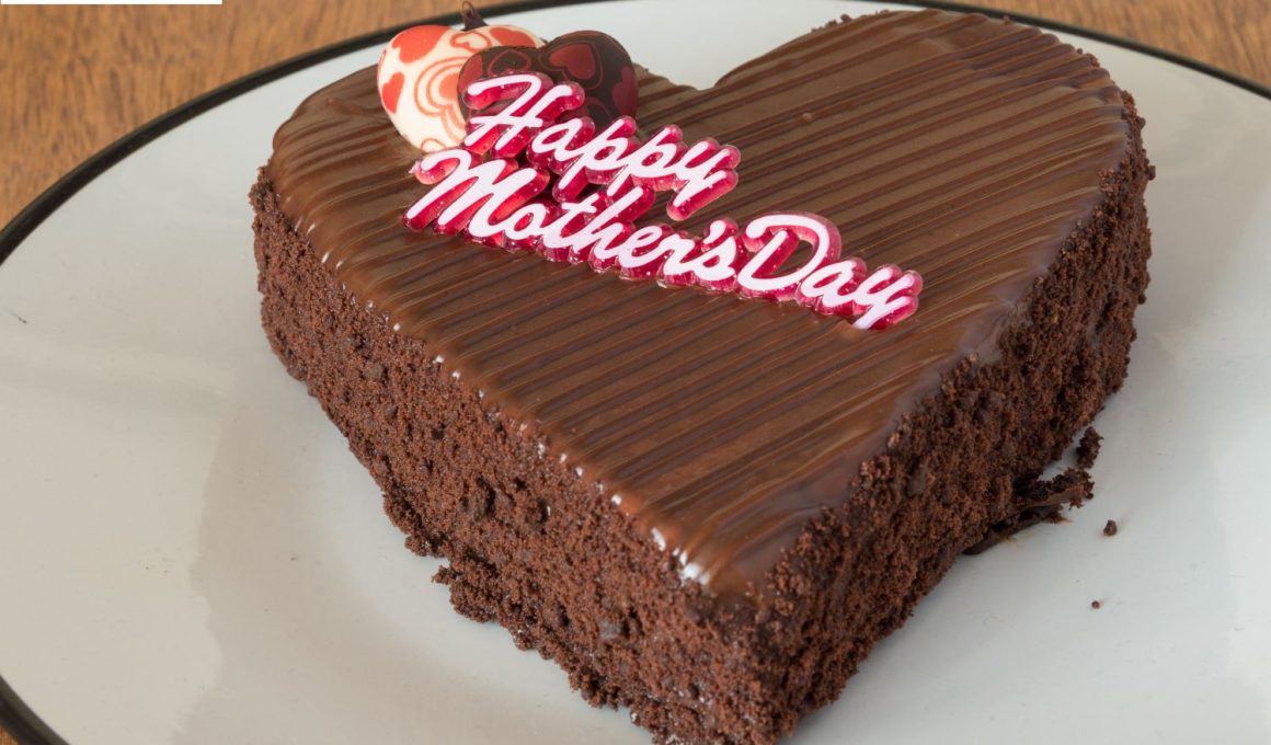 Mother's day cake