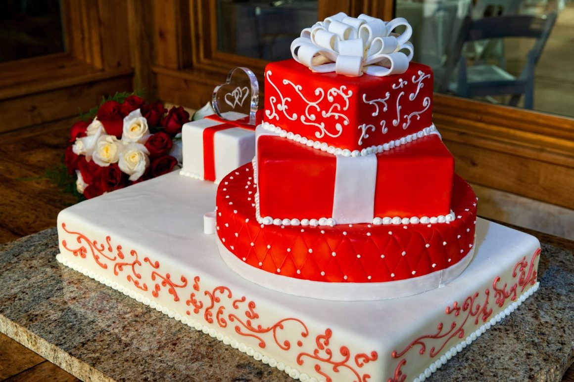 Retirement Cake Design