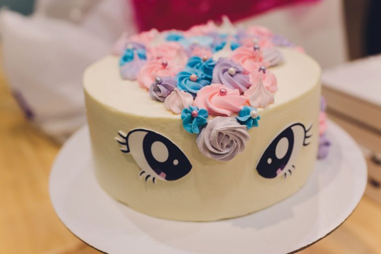 Sonic-Themed Birthday Cake