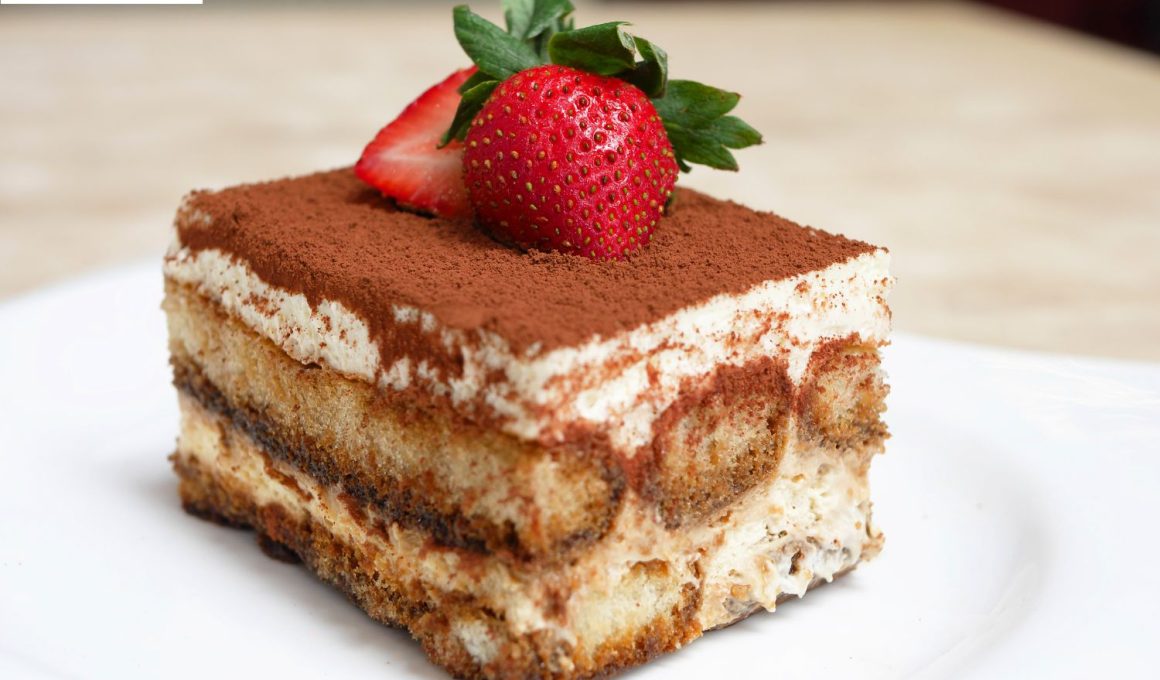 Tiramisu Cake