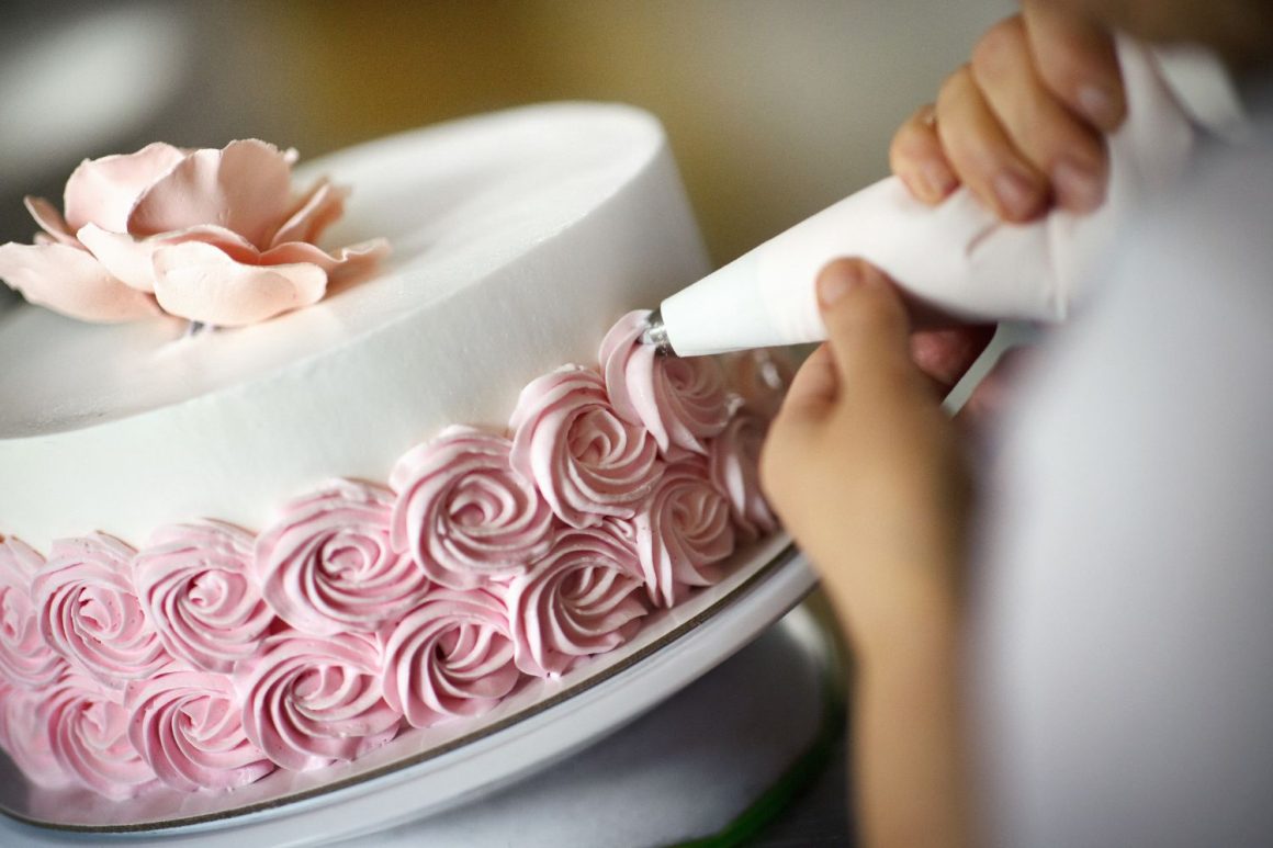 Homemade Cake Decorating