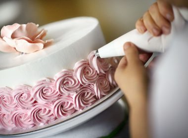 Homemade Cake Decorating
