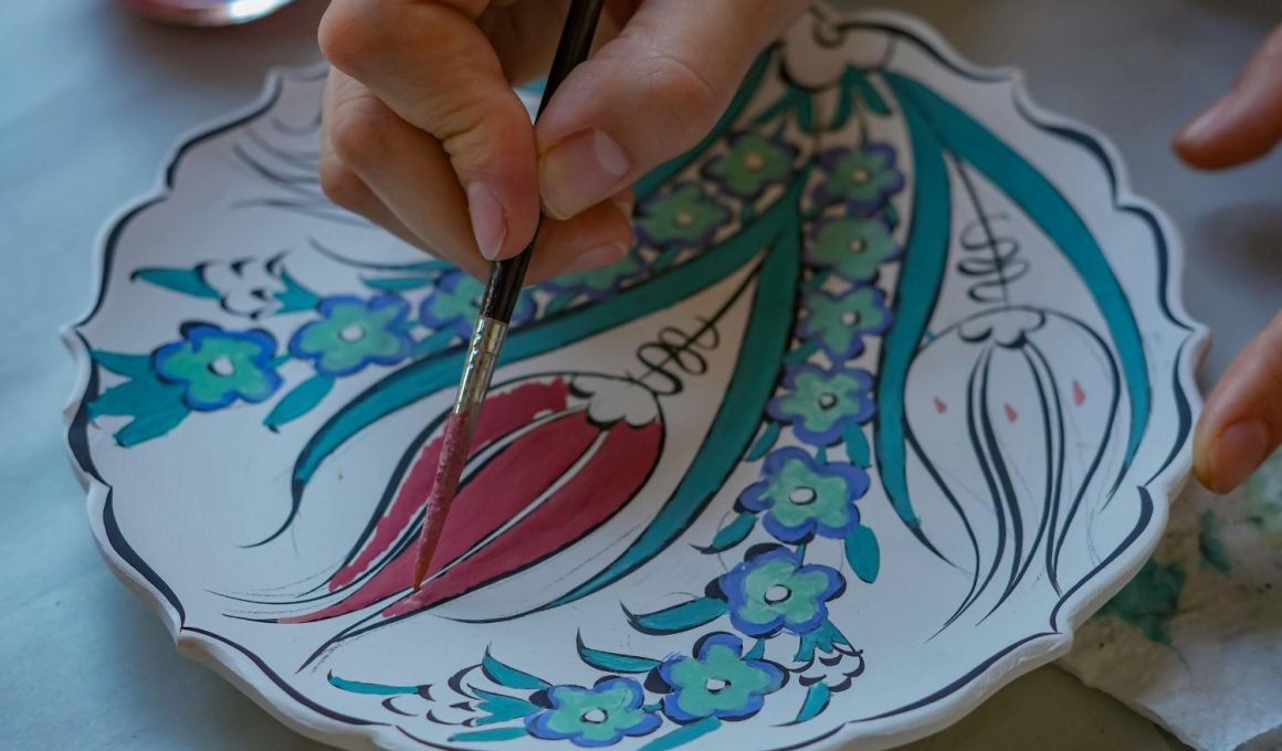Pretty Ceramic Plate Painting Ideas