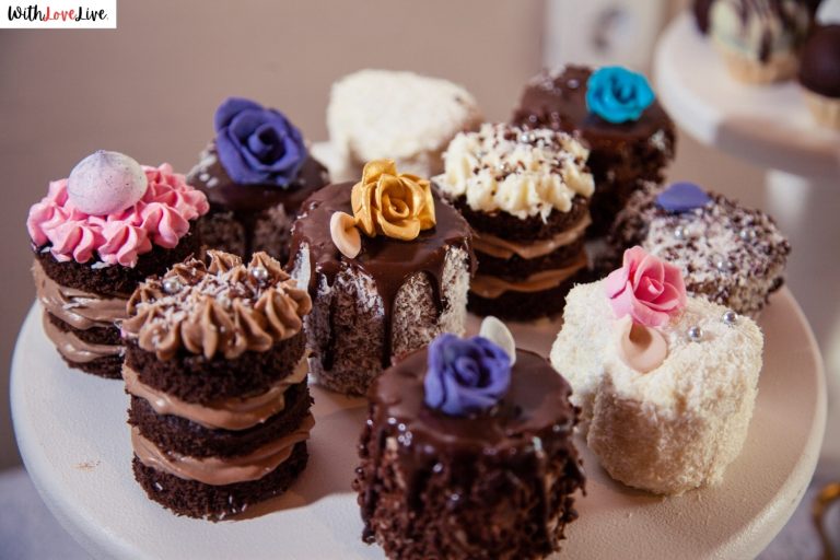 Anniversary Mini Cake Ideas