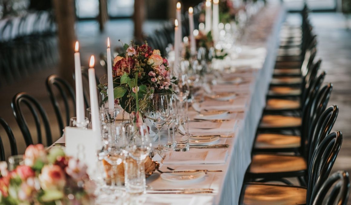 Family Style Wedding Dinner Table Decor Ideas