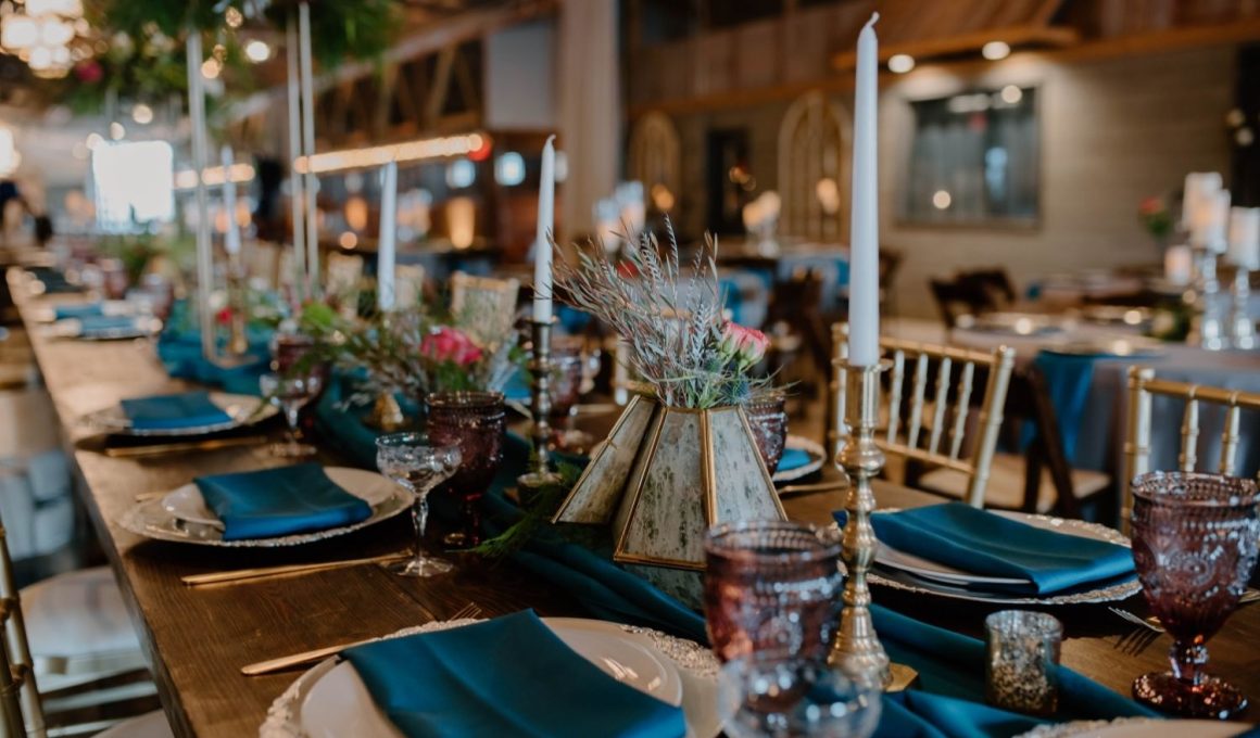 Vintage Wedding Table Decor Ideas