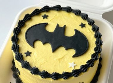 batman cake bento