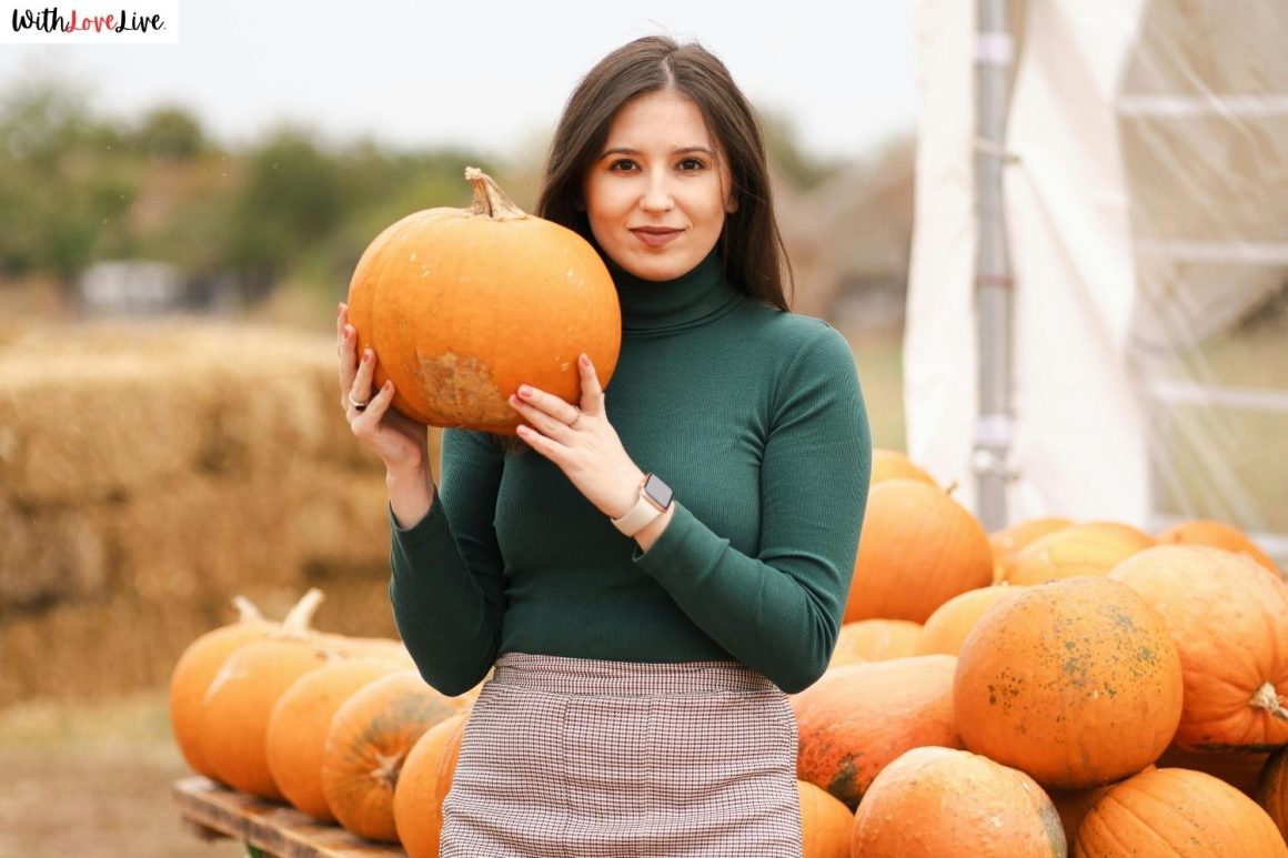 Fall Pumpkin Patch Photoshoot Ideas